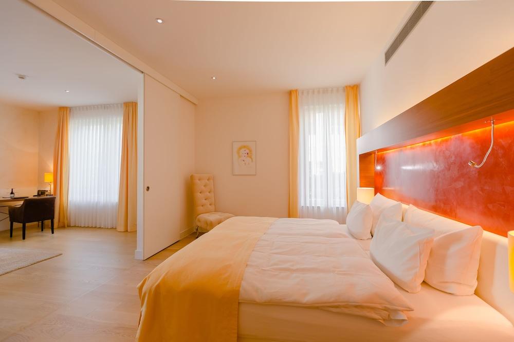 Aqua Aurelia Suitenhotel An Den Thermen Баден-Баден Екстериор снимка