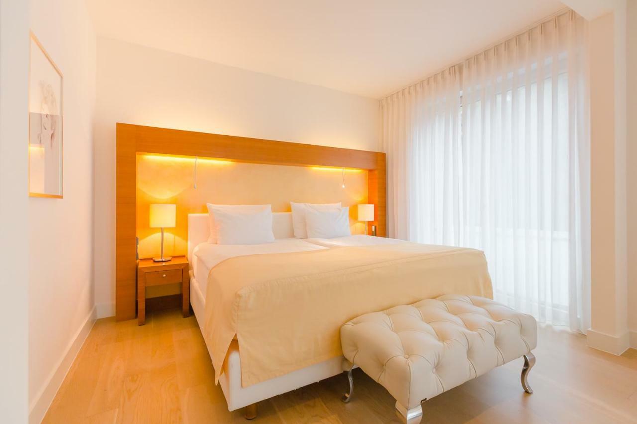 Aqua Aurelia Suitenhotel An Den Thermen Баден-Баден Екстериор снимка