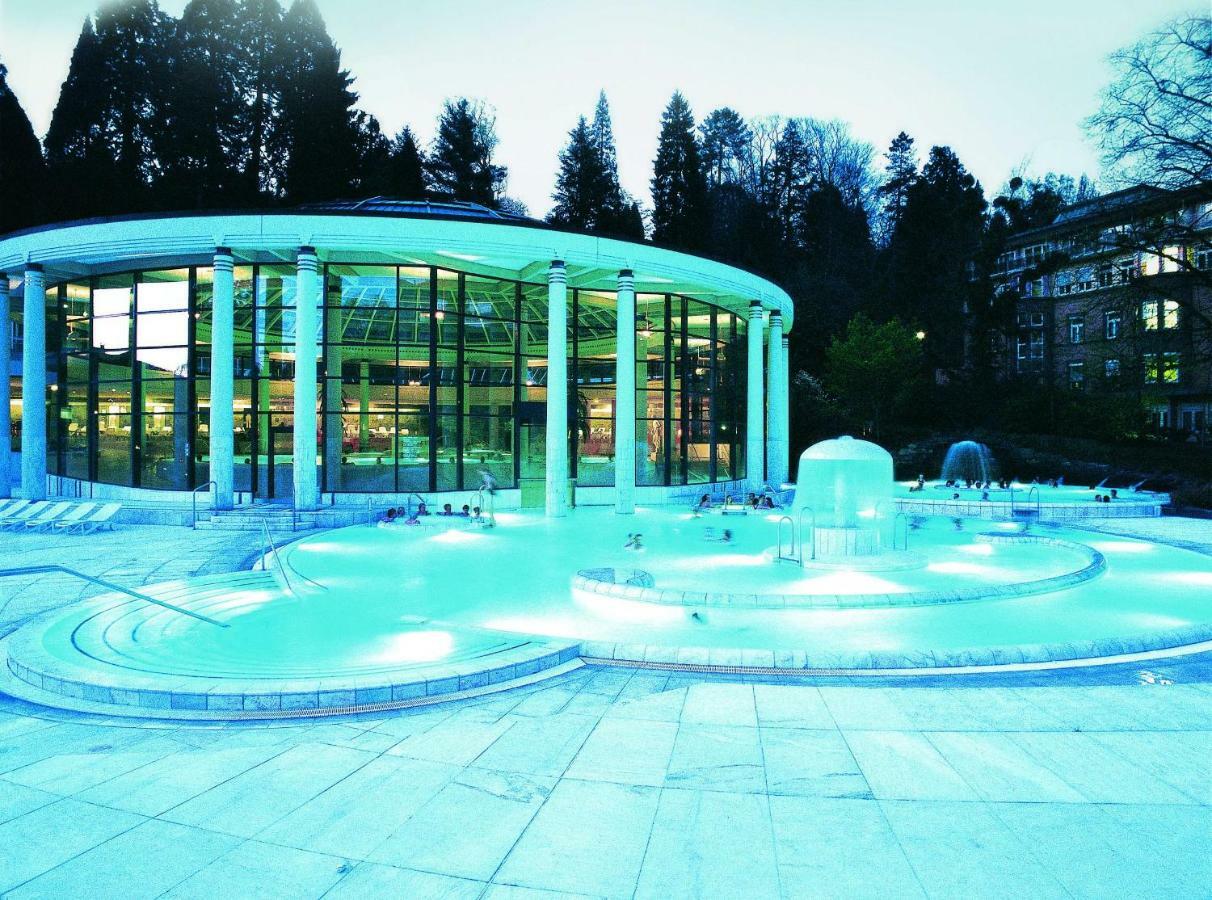 Aqua Aurelia Suitenhotel An Den Thermen Баден-Баден Екстериор снимка