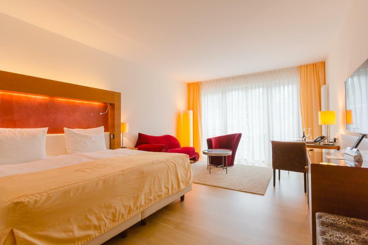Aqua Aurelia Suitenhotel An Den Thermen Баден-Баден Екстериор снимка